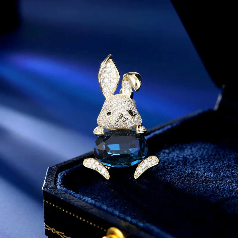 2025 Niche design blazer accessories multi-purpose cardigan anti-light pin high-end cute rabbit brooch