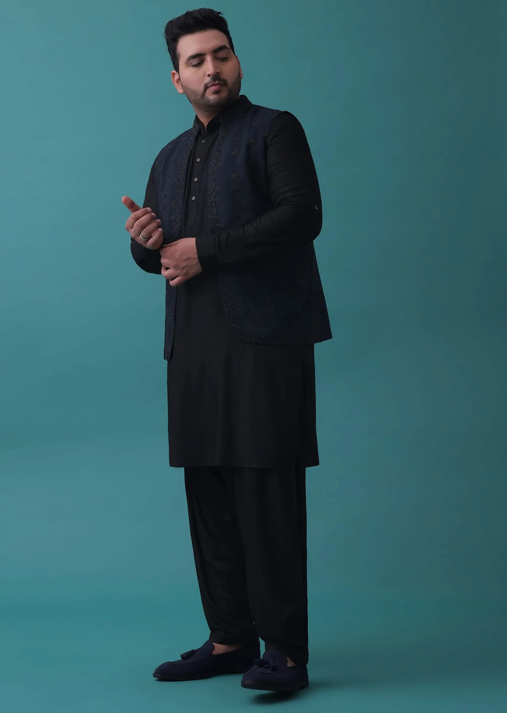 Black With Navy Blue Embroidered Bandi Jacket Set In Cotton Silk