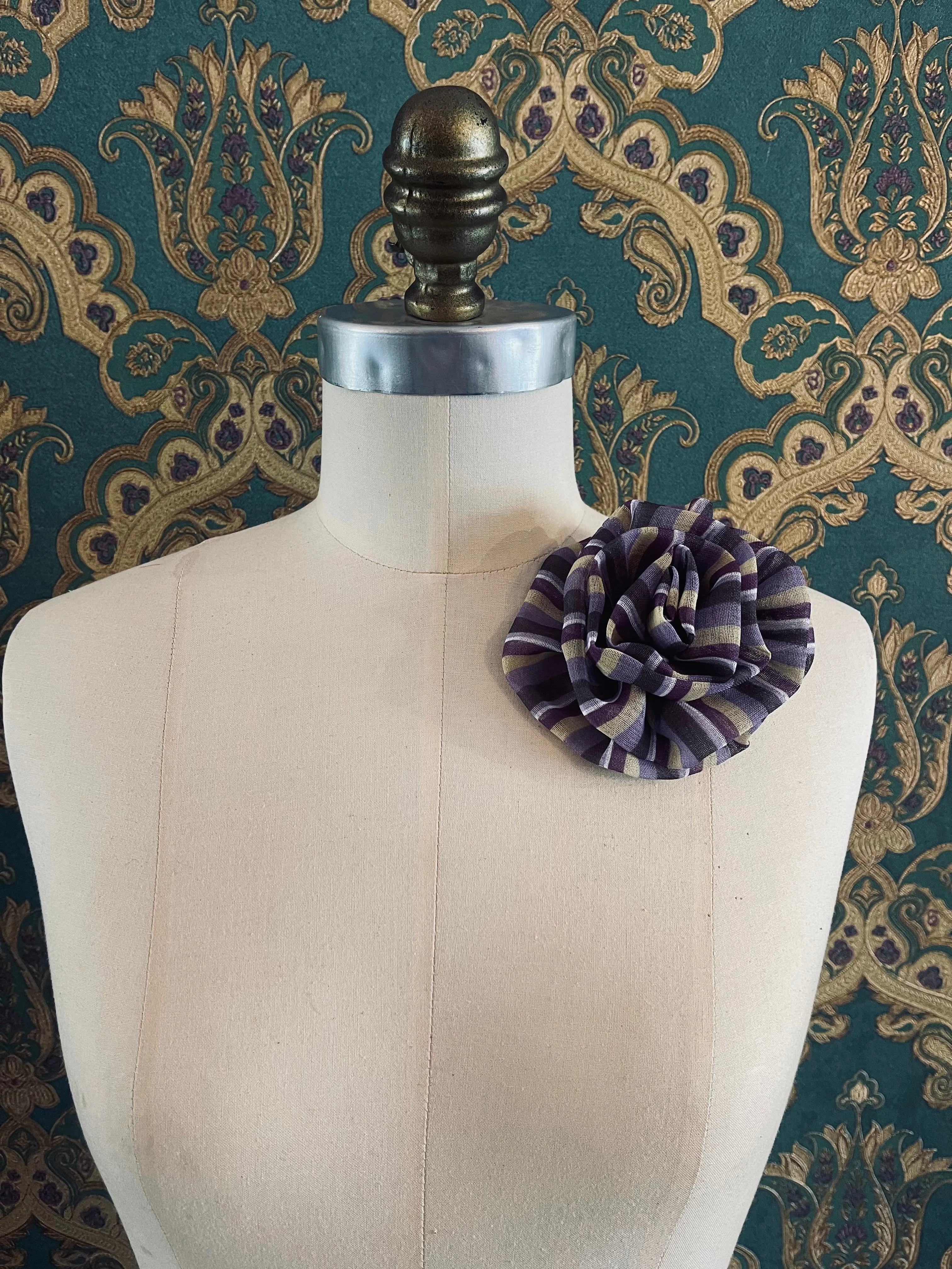Brassica Flower Brooch