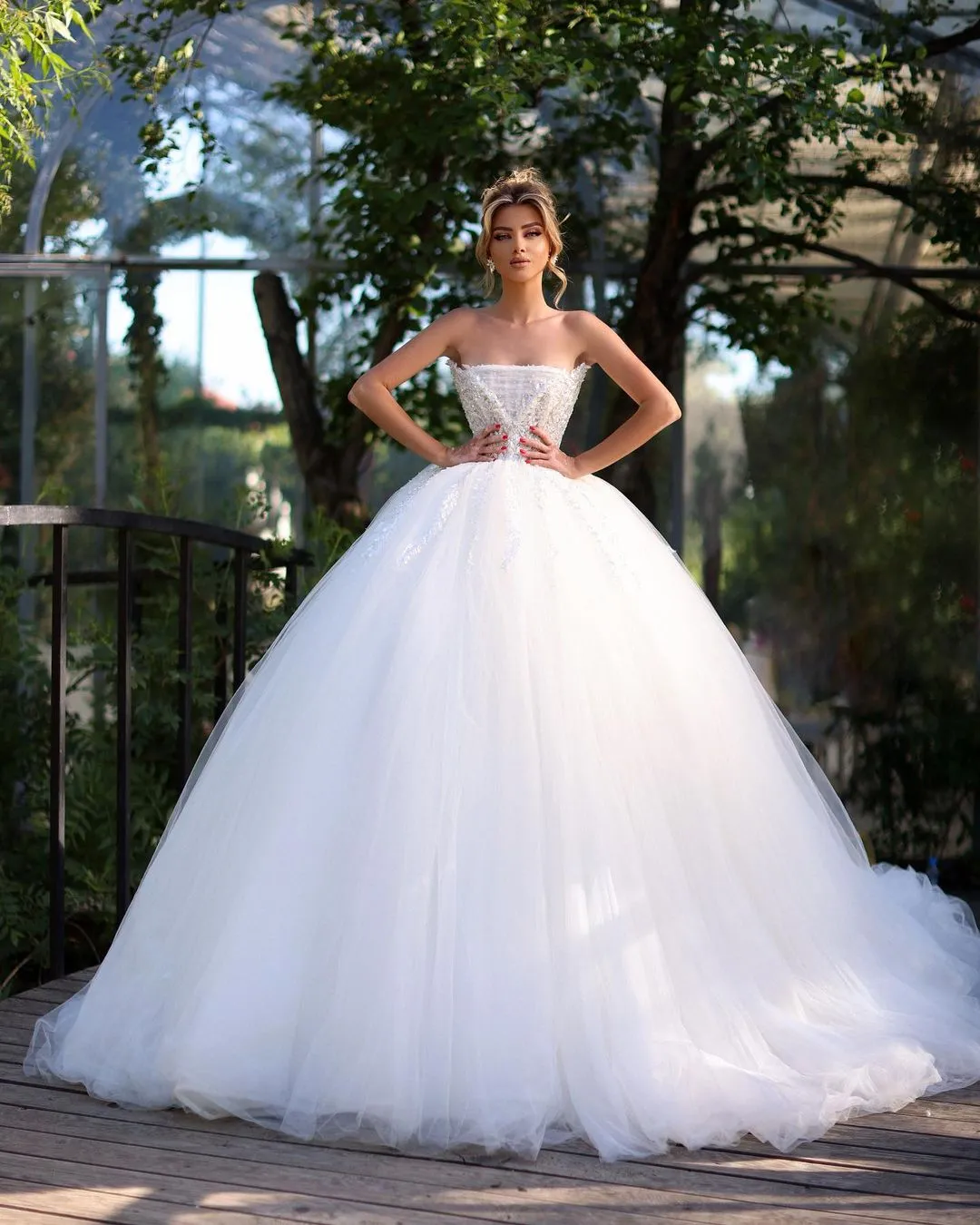 Carolyn Beautiful Wedding Dress