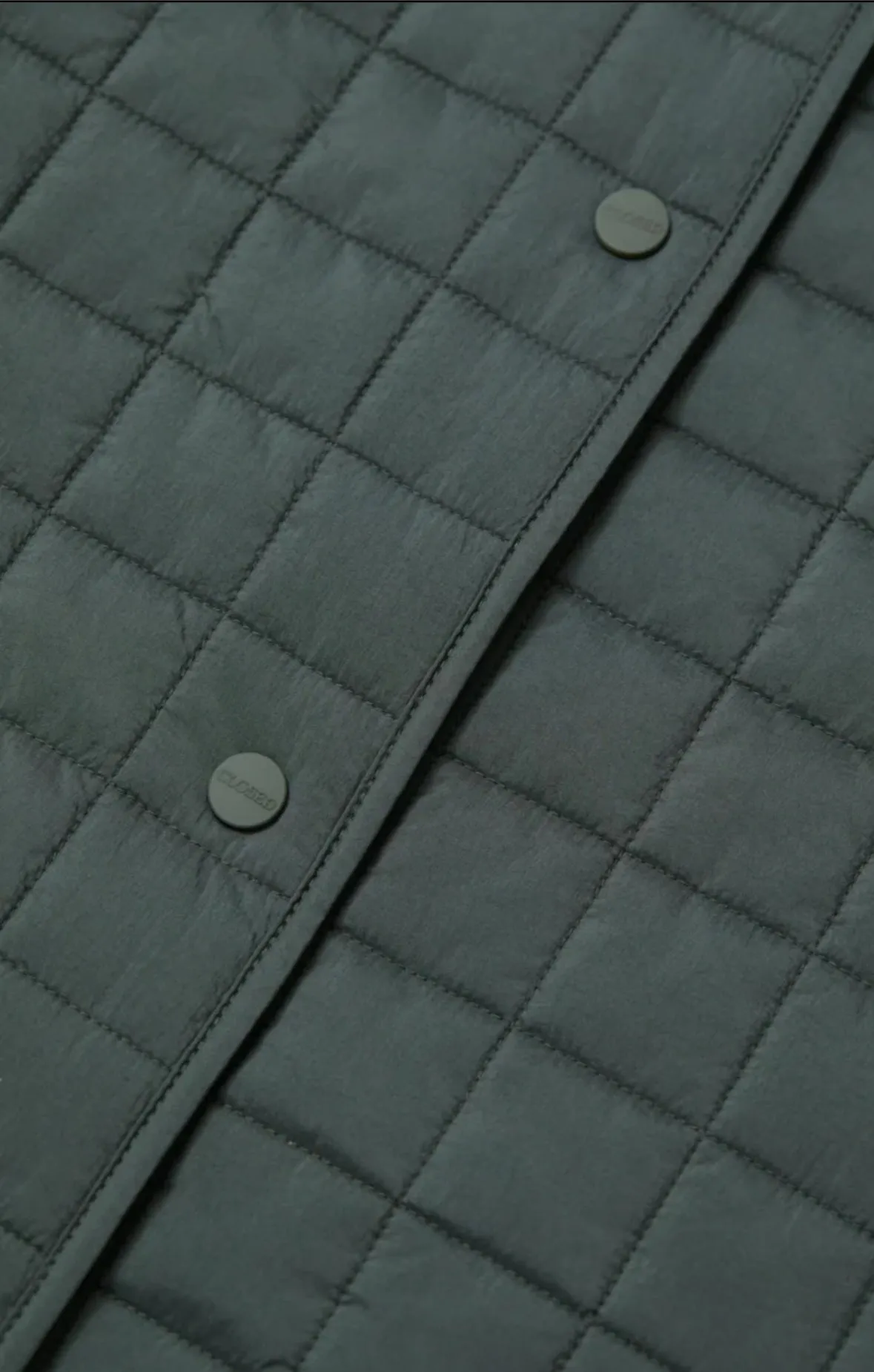 CLOSED Reversible quilted jacket in pini green
