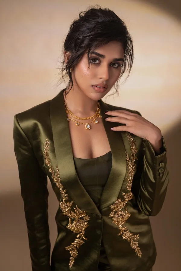 DESIGNER EMBROIDERED CO-ORD SET IN GREEN