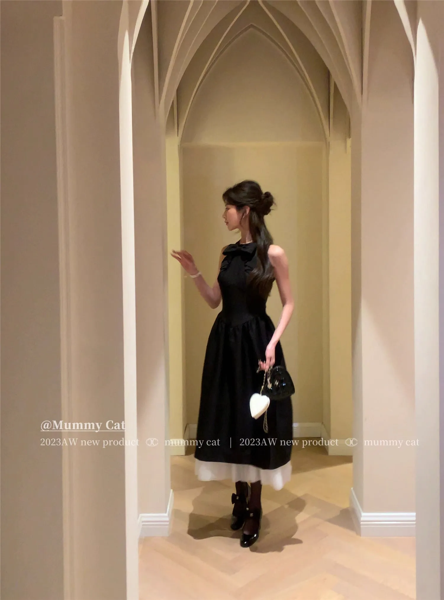 [Mummy Cat] Audrey Noir Elegance Midi Dress