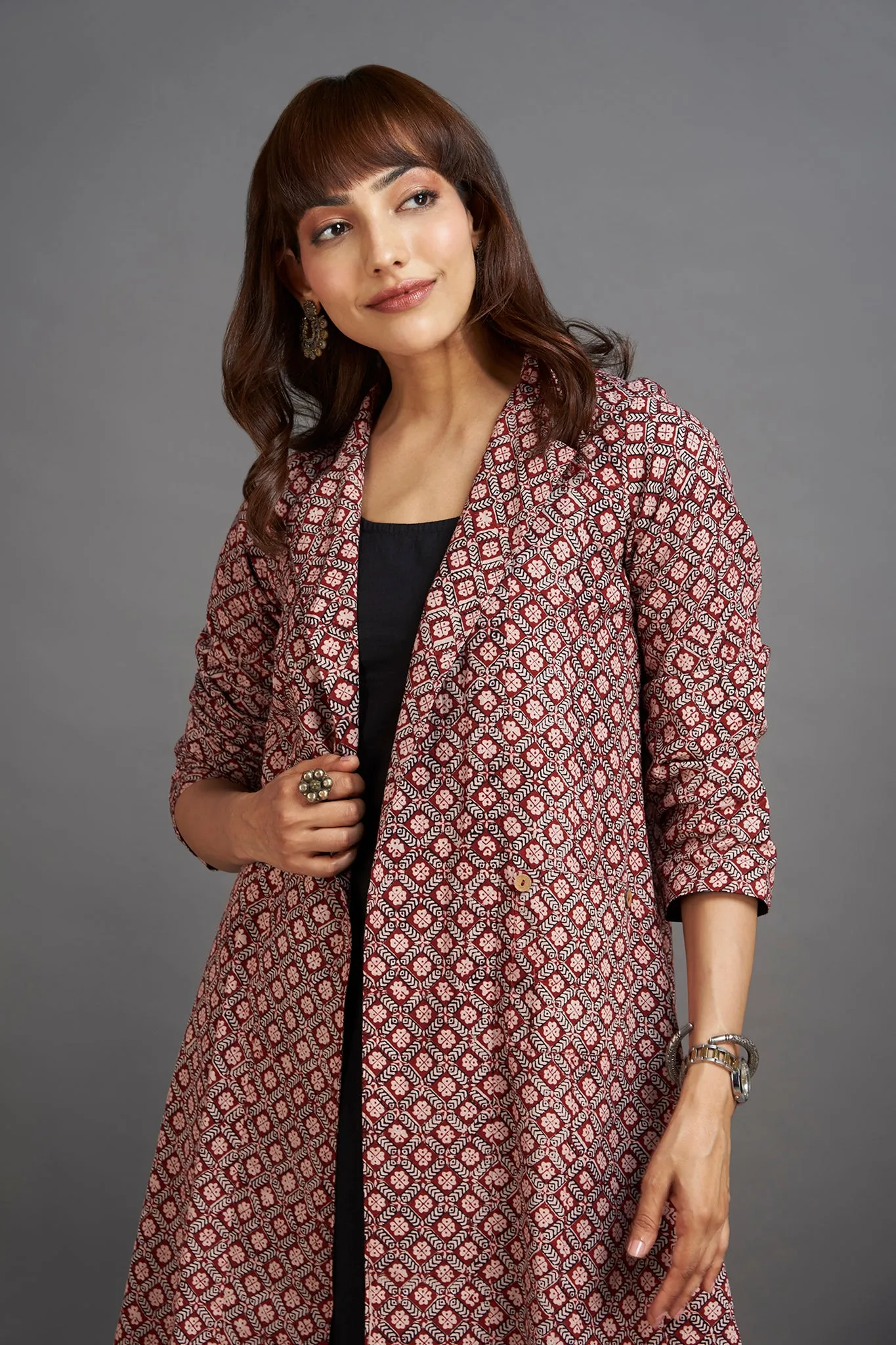 only blazer - glorious madder & raven drops