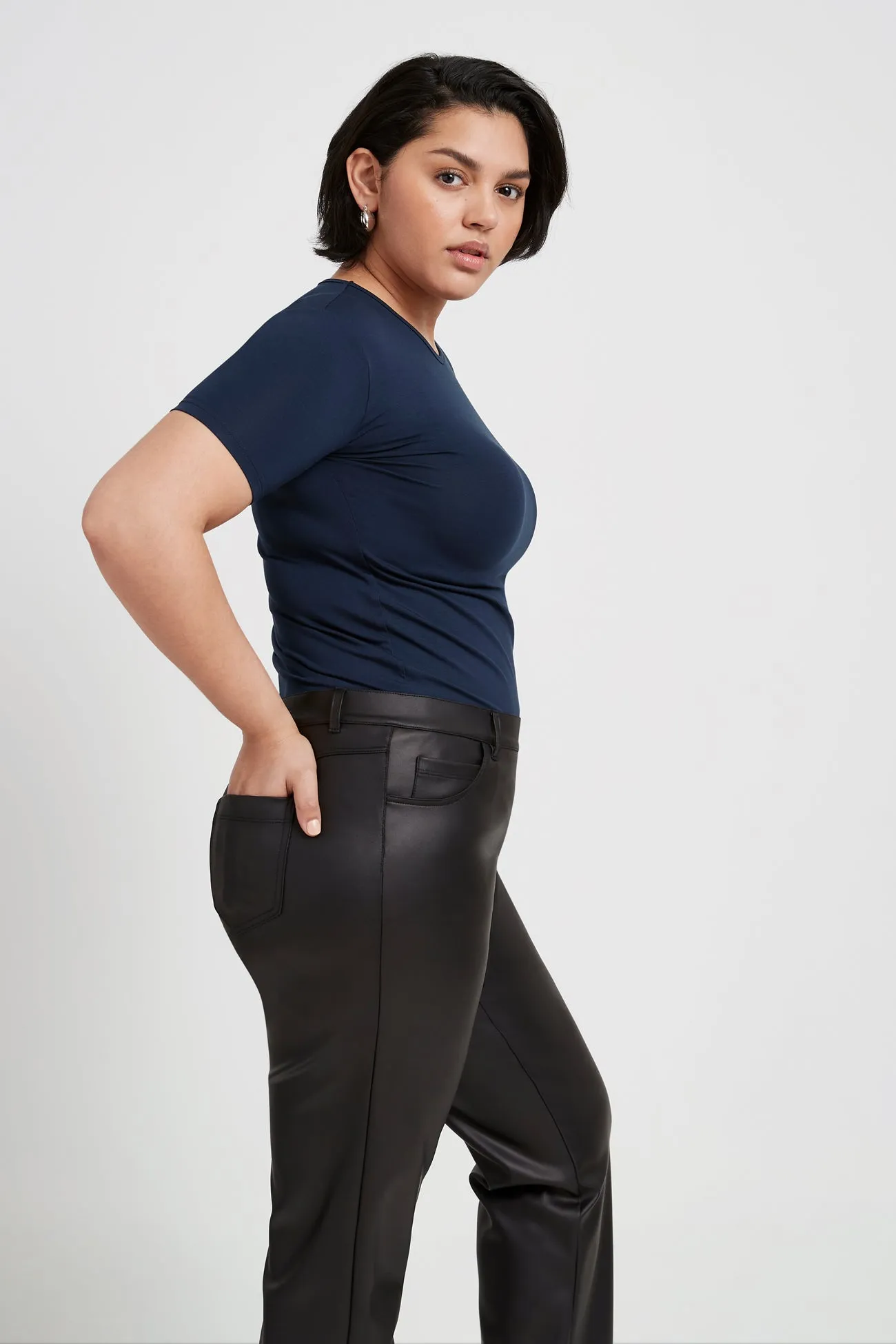 Reign Top