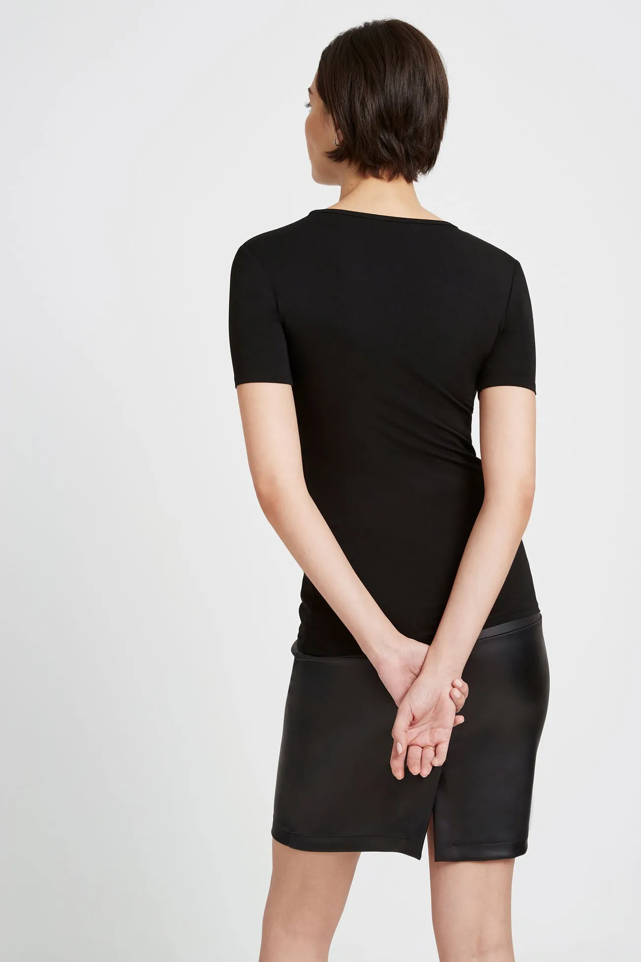 Reign Top