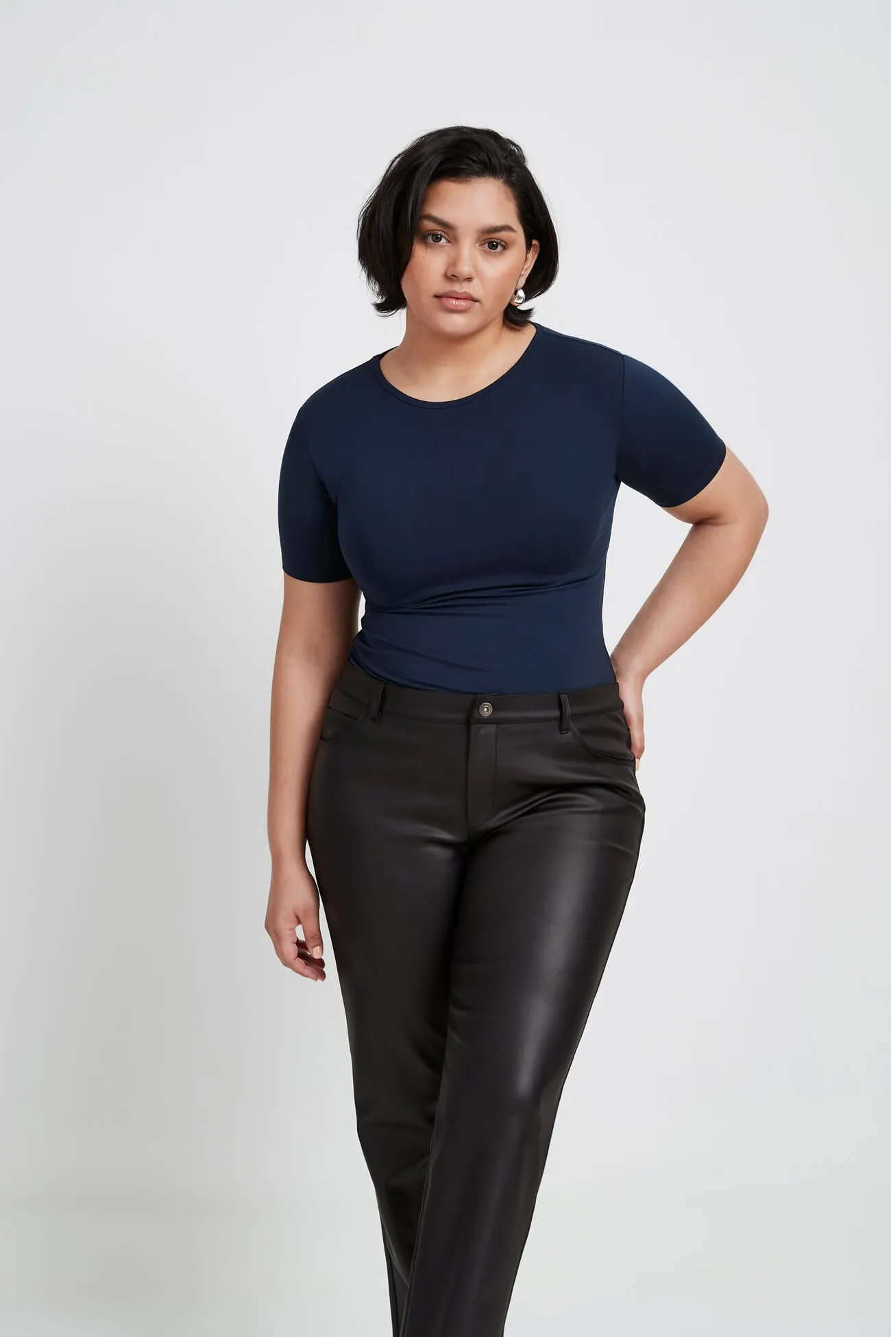 Reign Top