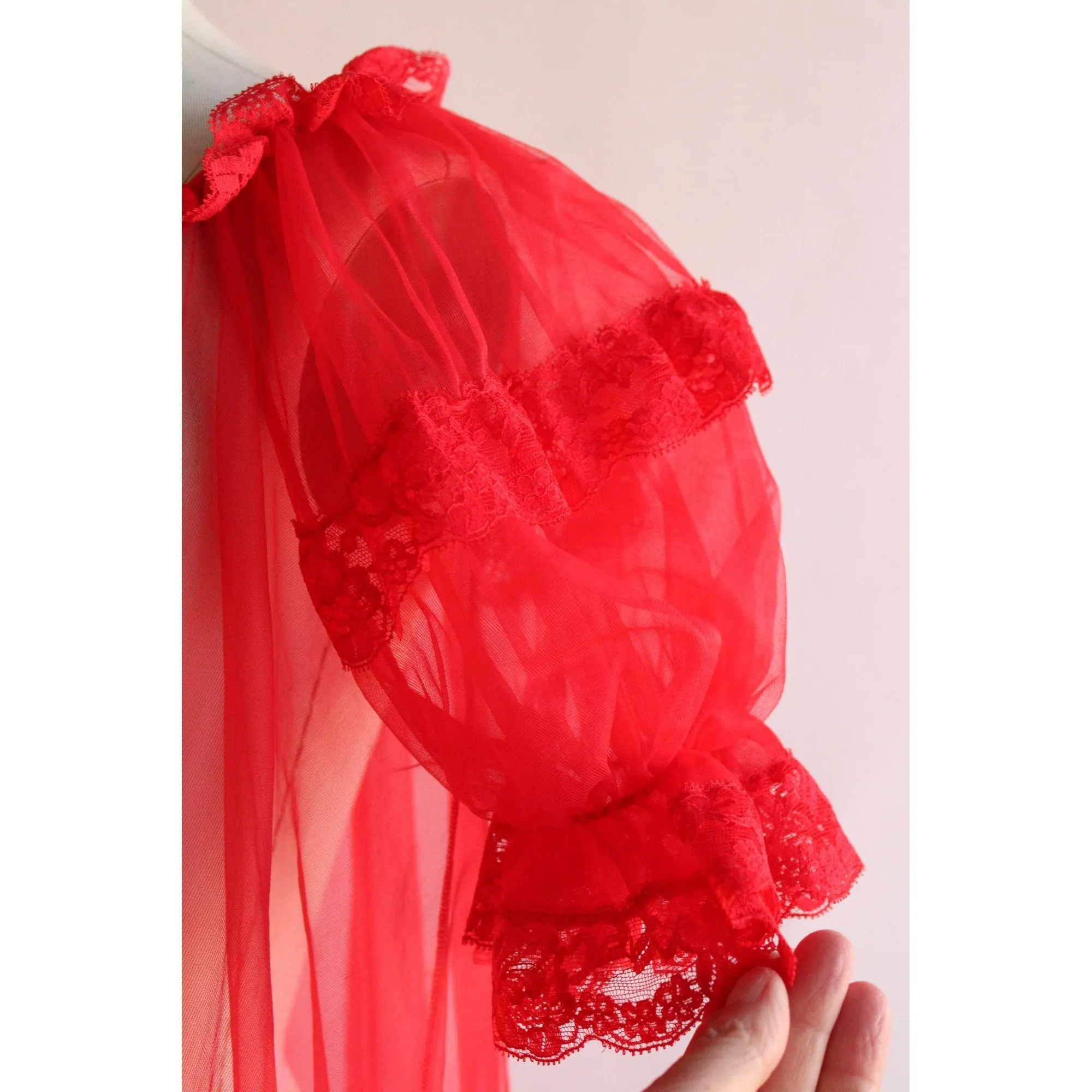 Vintage 1960s Red Nylon Babydoll Peignoir