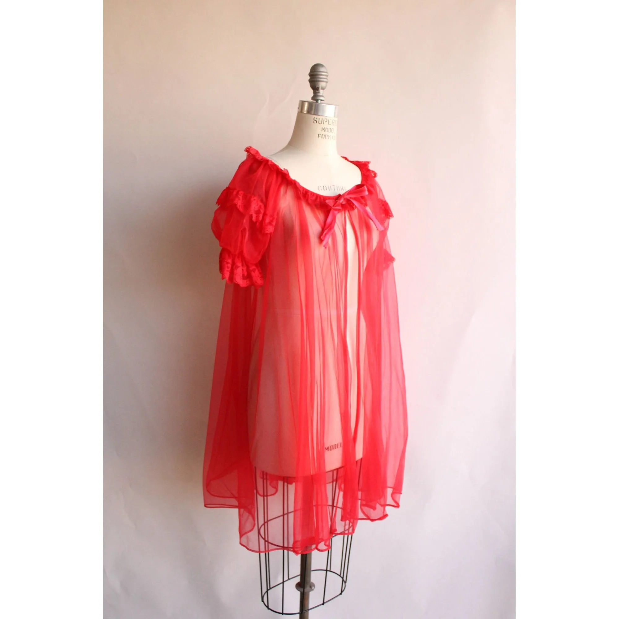 Vintage 1960s Red Nylon Babydoll Peignoir