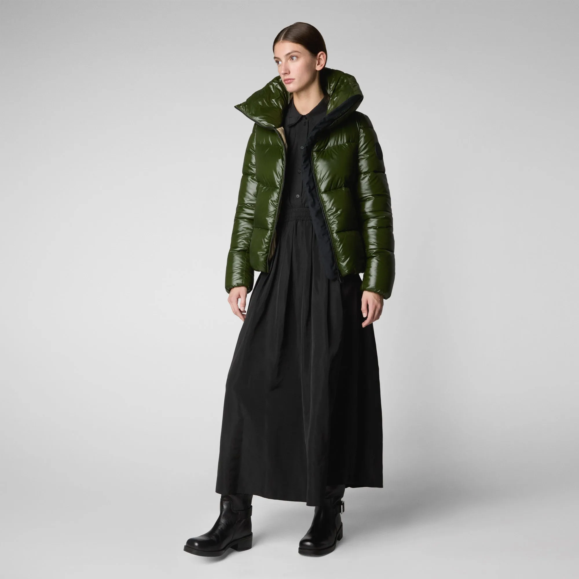 Woman's jacket Isla in pine green